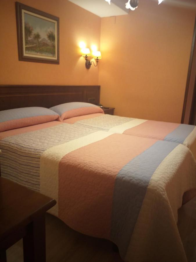 Hotel Giral بييسكاس المظهر الخارجي الصورة